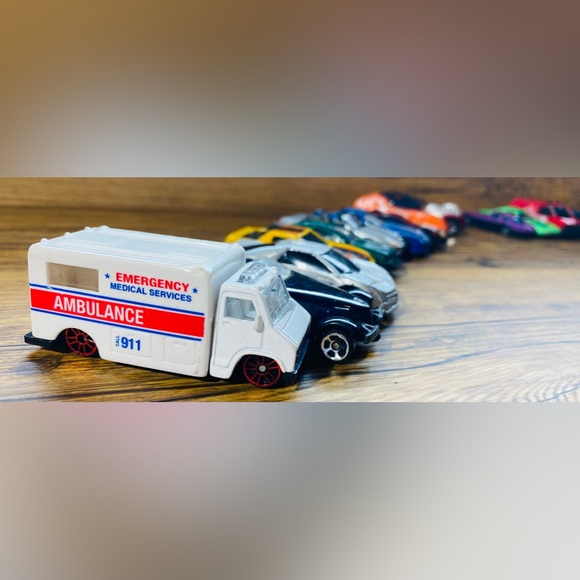 Vintage Hot Wheels Maisto Car Bundle Lot Of 27 - Picture 6 of 16